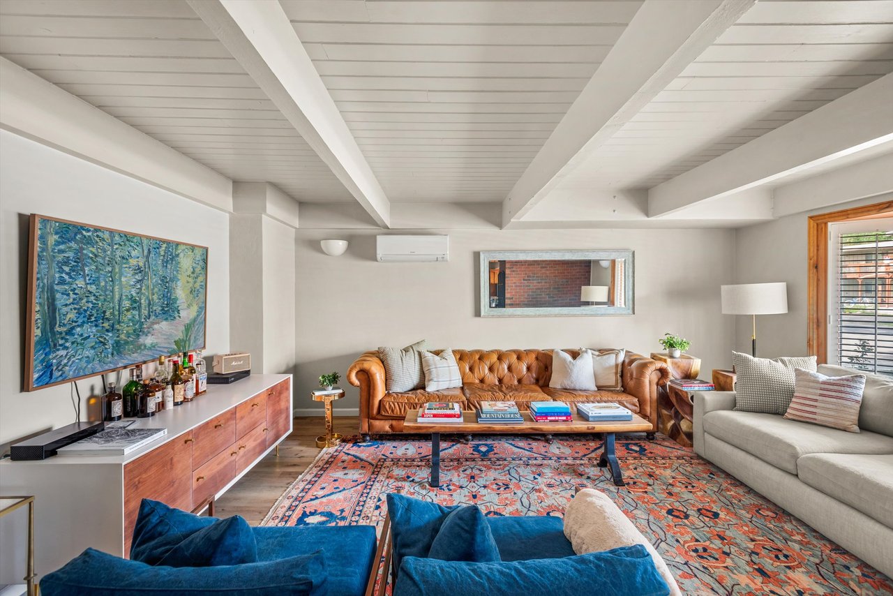 Wonderful 3 Bedroom Condo at Chateau Blanc 