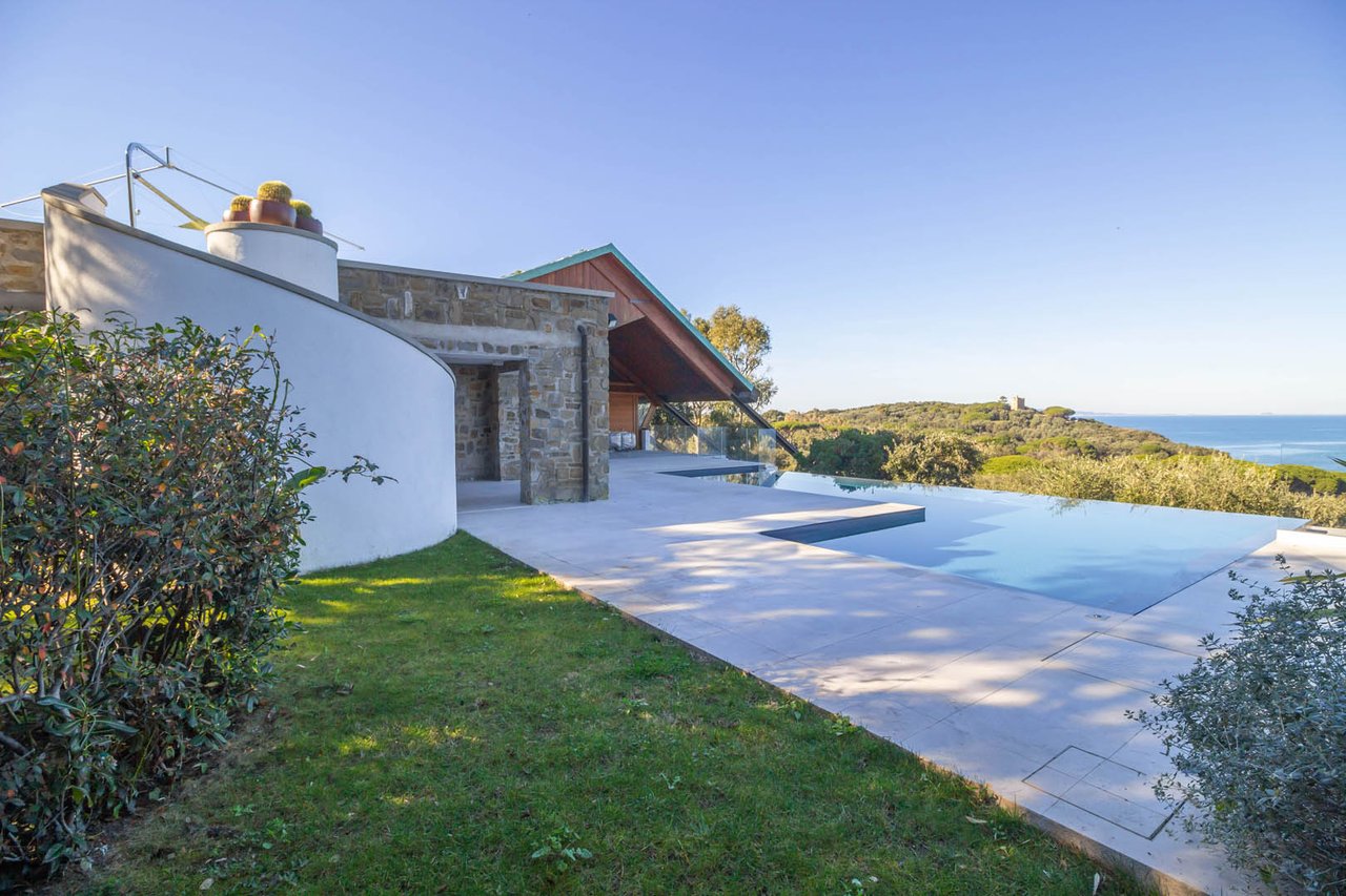 Sea View Luxury Villa in Punta Ala