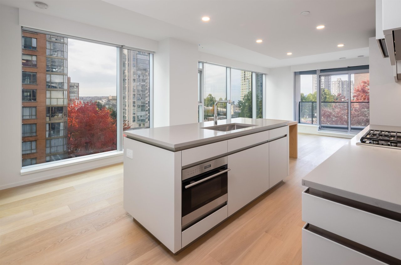 889 Pacific St, #503