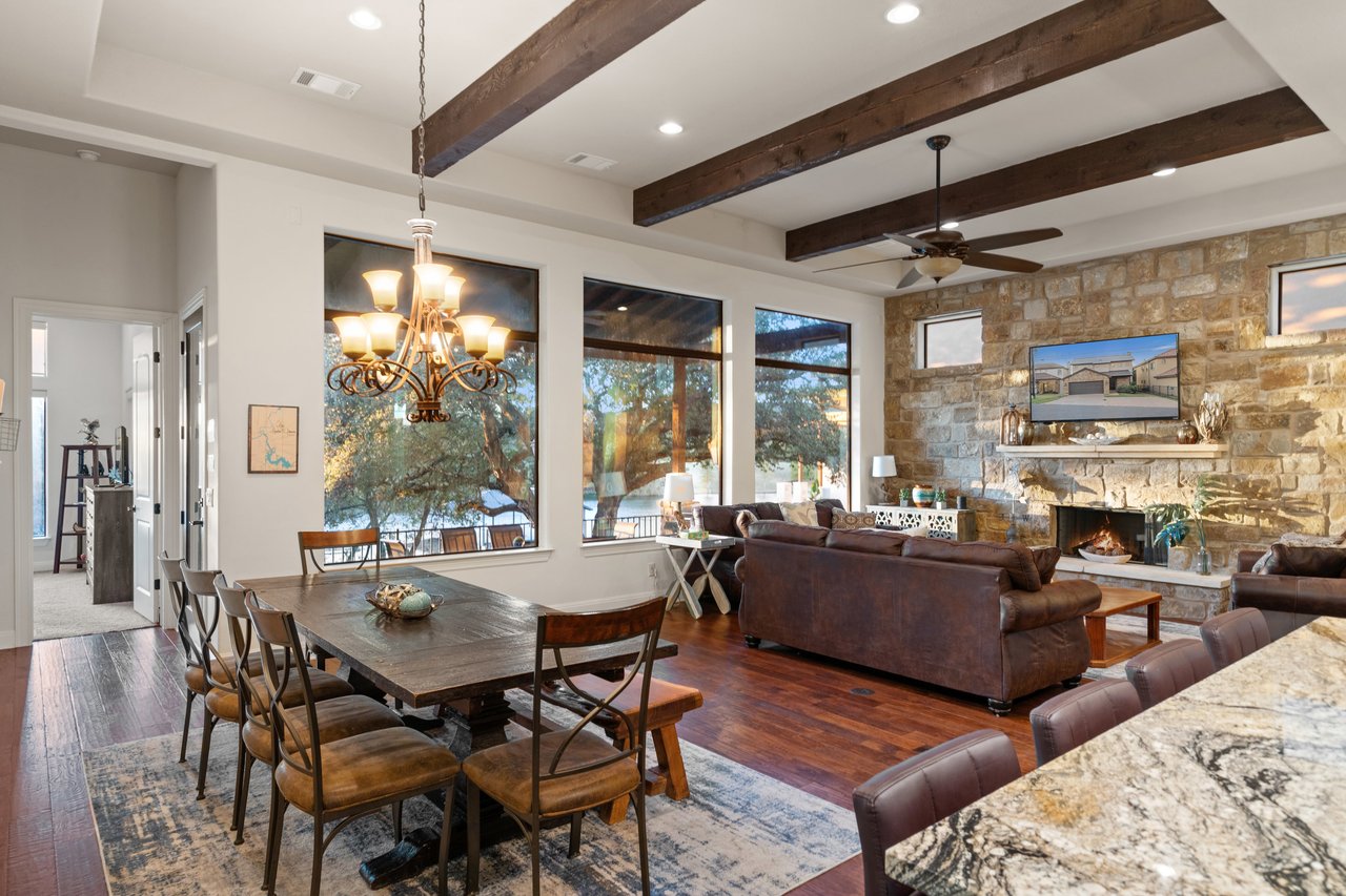 1601 County Road 118B