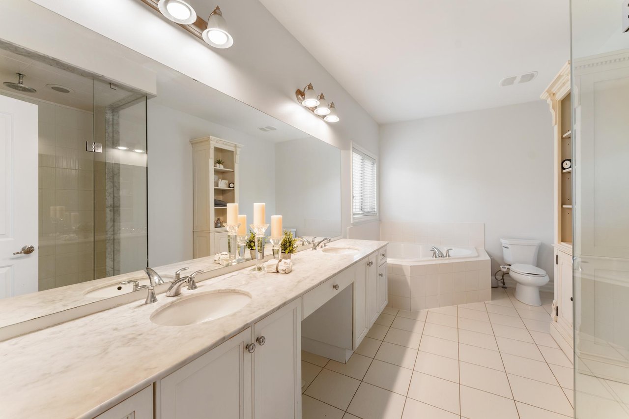 115 Robert Berry Crescent