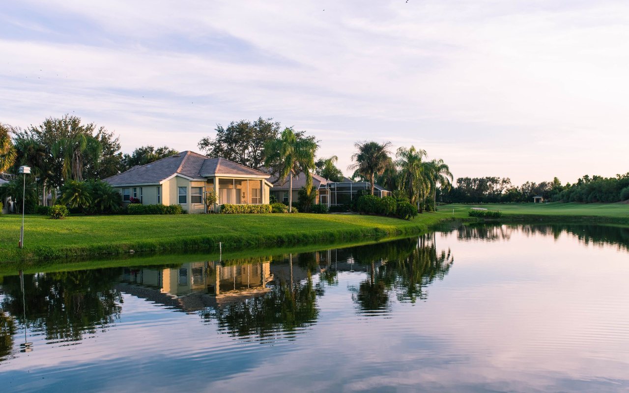 Bay Colony