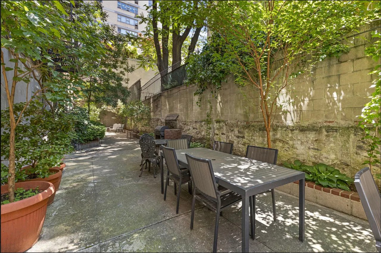 124 W 93RD Street 2D