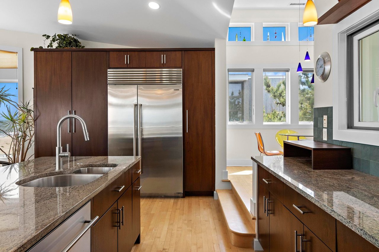 101 E Long Beach Boulevard 