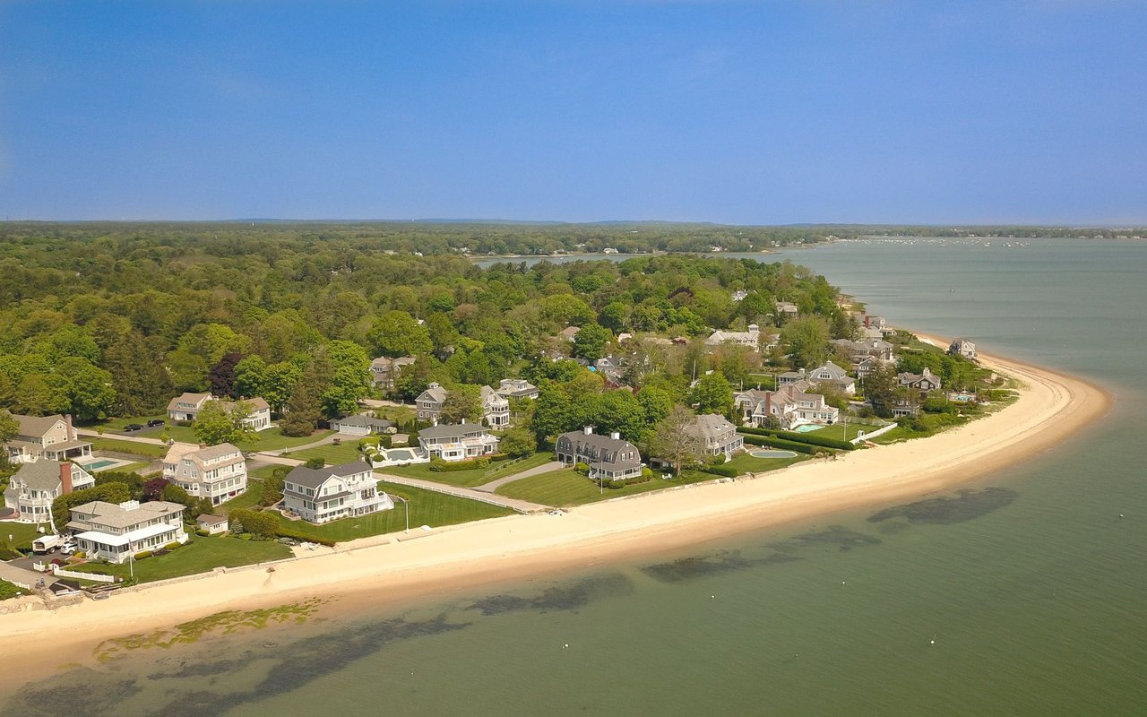 Duxbury