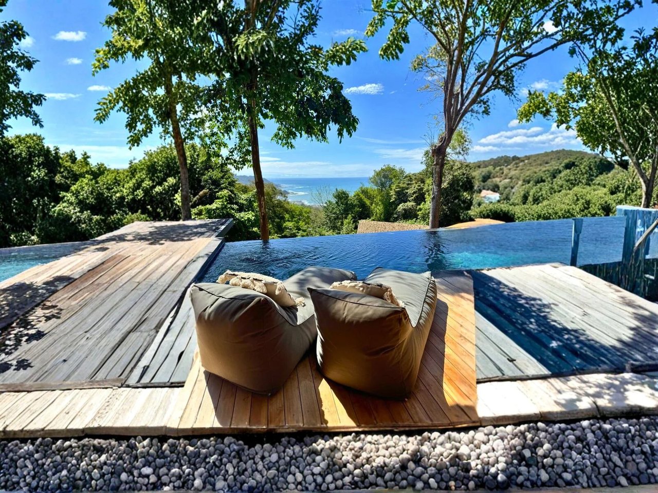 Tropical Infinity Pool Residence, Santa Teresa, Puntarenas