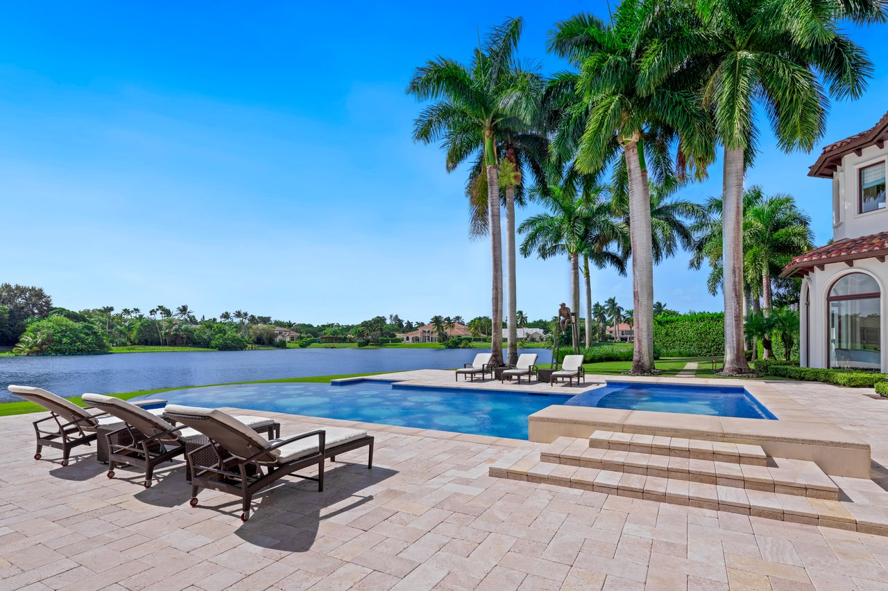 8808 Twin Lake Dr