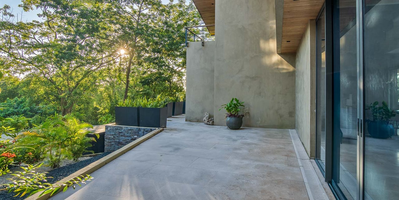 Dos Monitos | Luxury Oceanview Compound Near Playa Grande