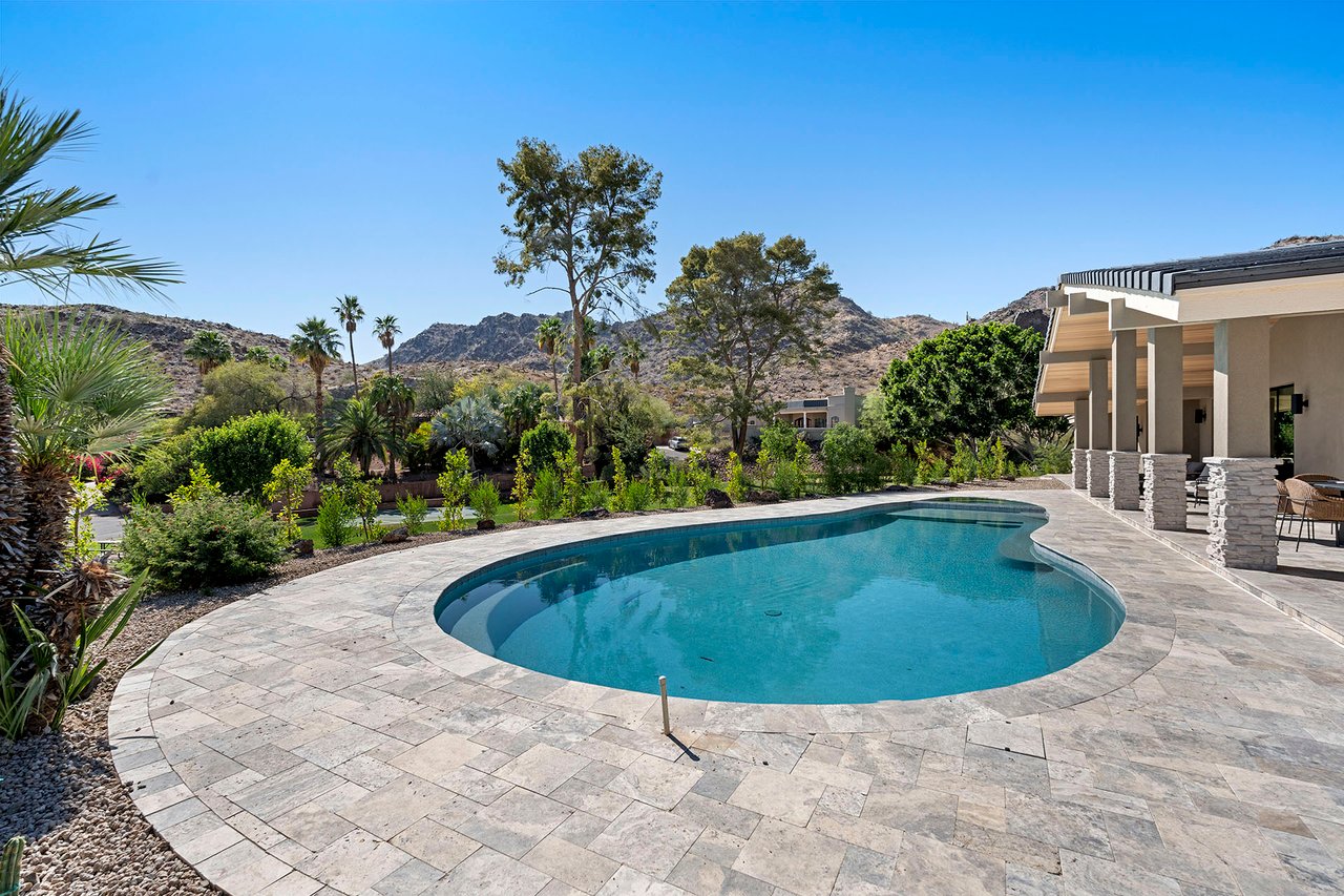 3500 E LINCOLN Drive 26