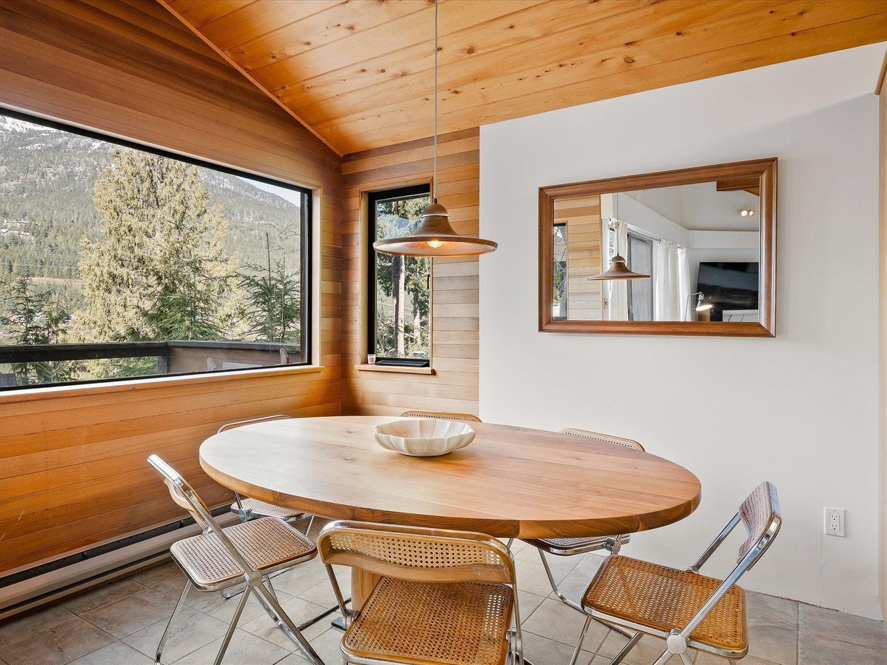 3300 Archibald Wy