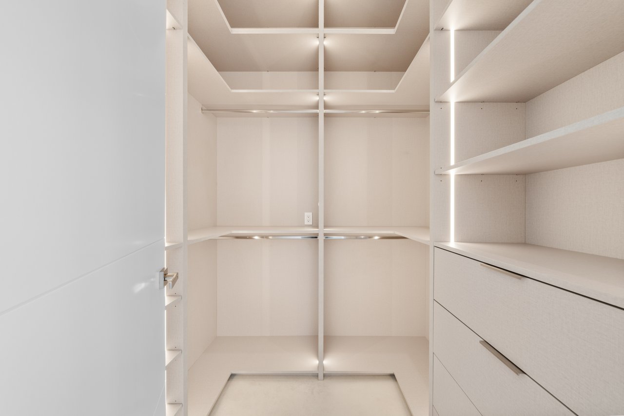 2710 S Le Jeune Road