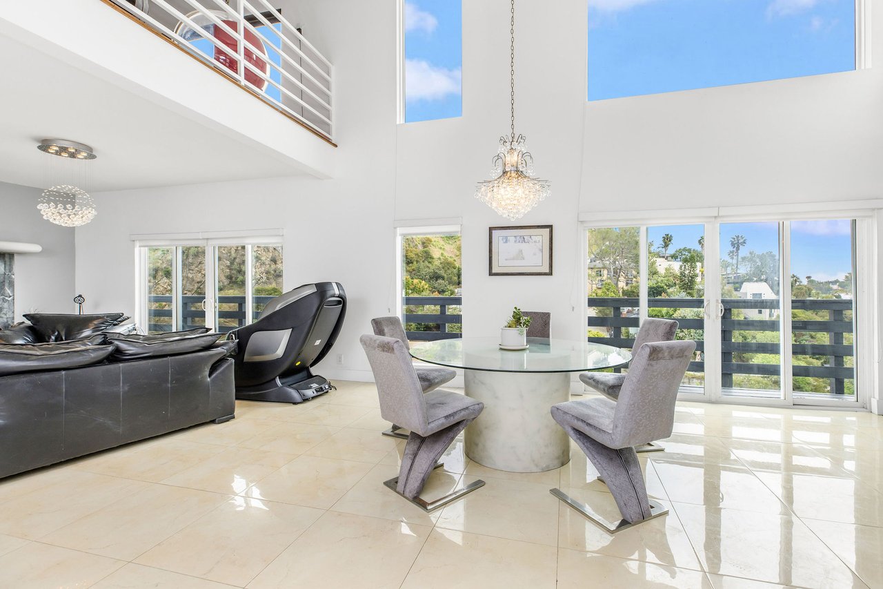 2350 San Marco Dr