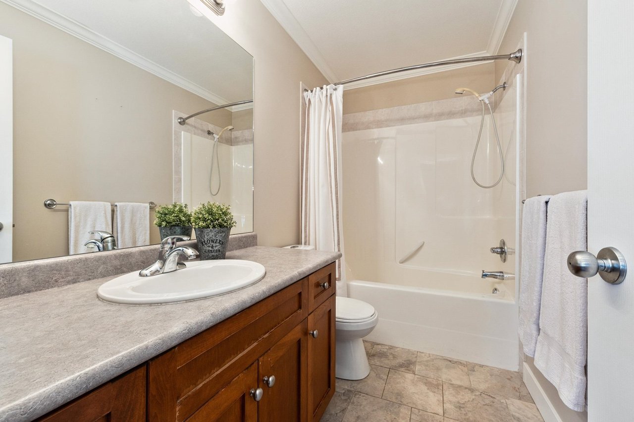 23537 Kanaka Wy