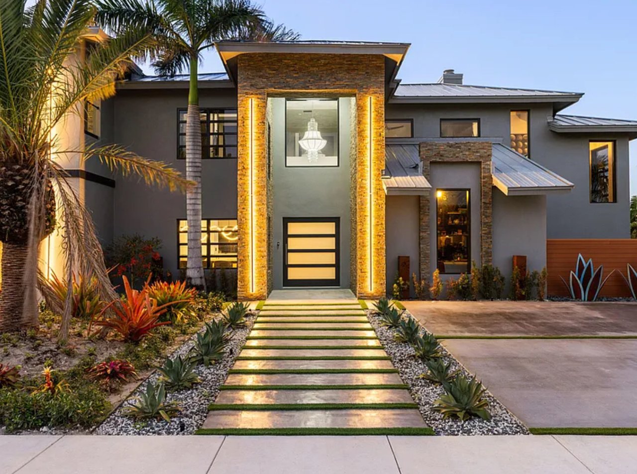 LUXURY COASTAL LIVING IN BOCA RATON