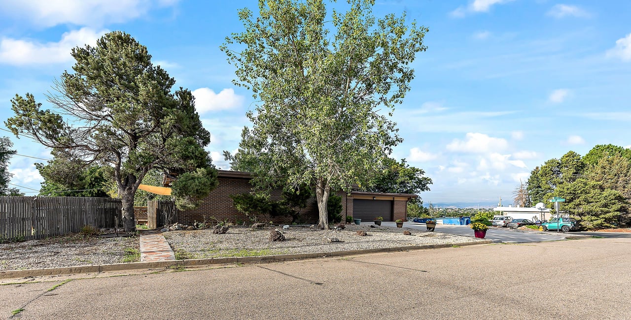 980 W 99th Ave