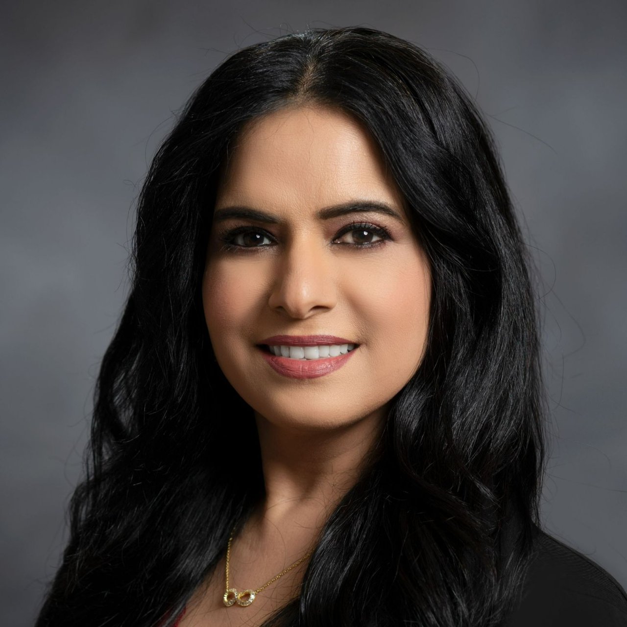 Mandeep Panesar Frisco, TX Real Estate Agent Headshot