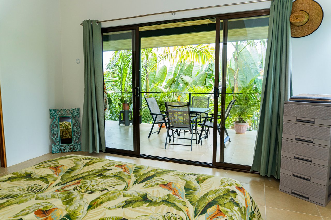 2-Bedroom Gem with Stunning Tropical Landscape in Uvita