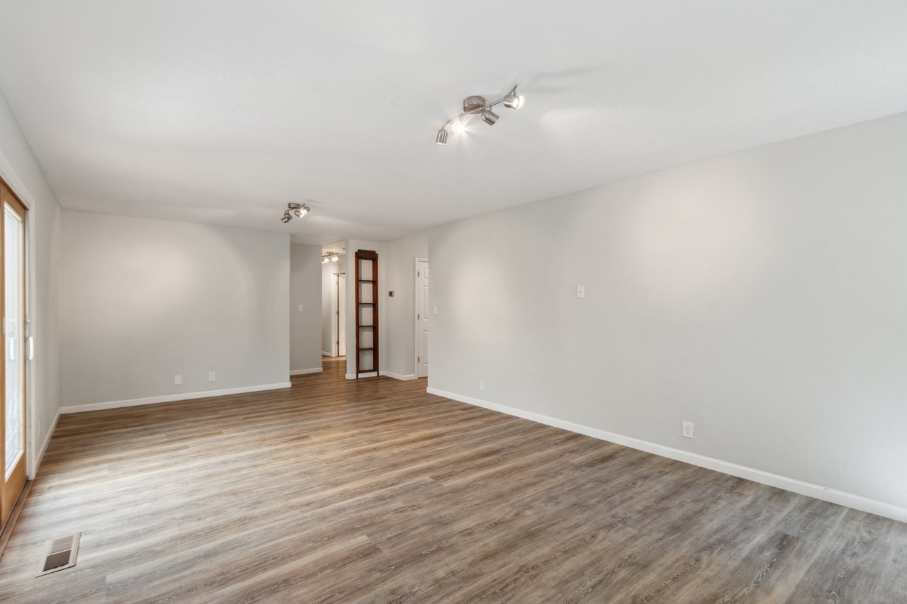 24895 Skyland Road