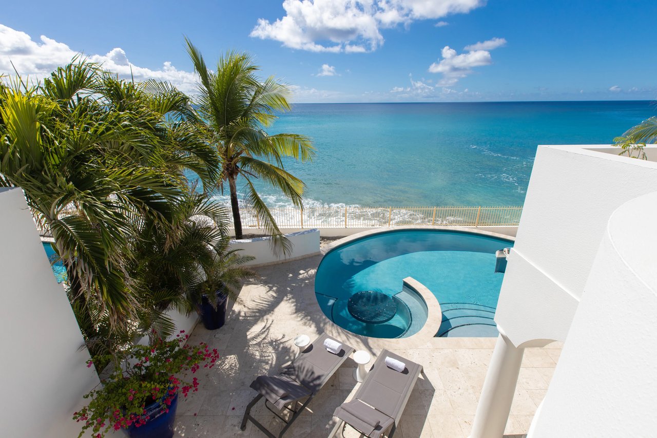 Exceptional Beachfront Villa – Cupecoy