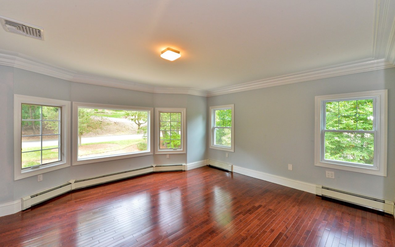 68 Hillcrest Drive