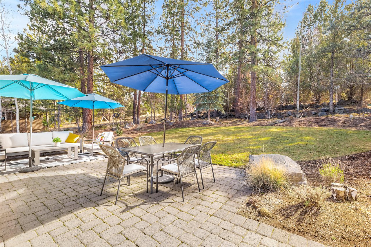 2589 NW Champion Circle