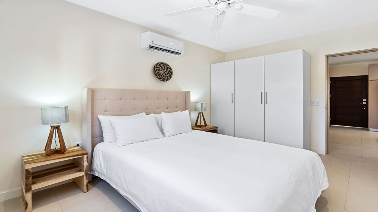 Your Private Escape in the Heart of Las Catalinas