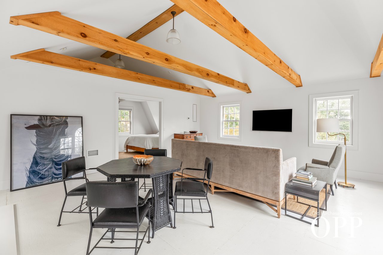 A CURATED HOME WITH DESIGNER PEDIGREE