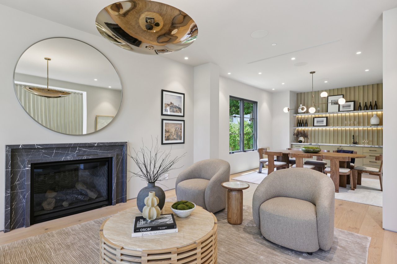 4113 Woodman Ave, Sherman Oaks