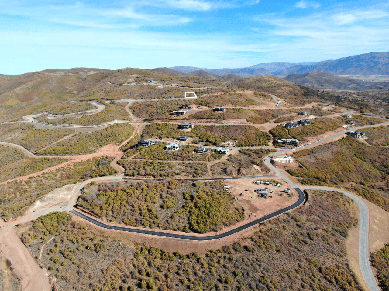 1945 E PEAK VIEW DR 