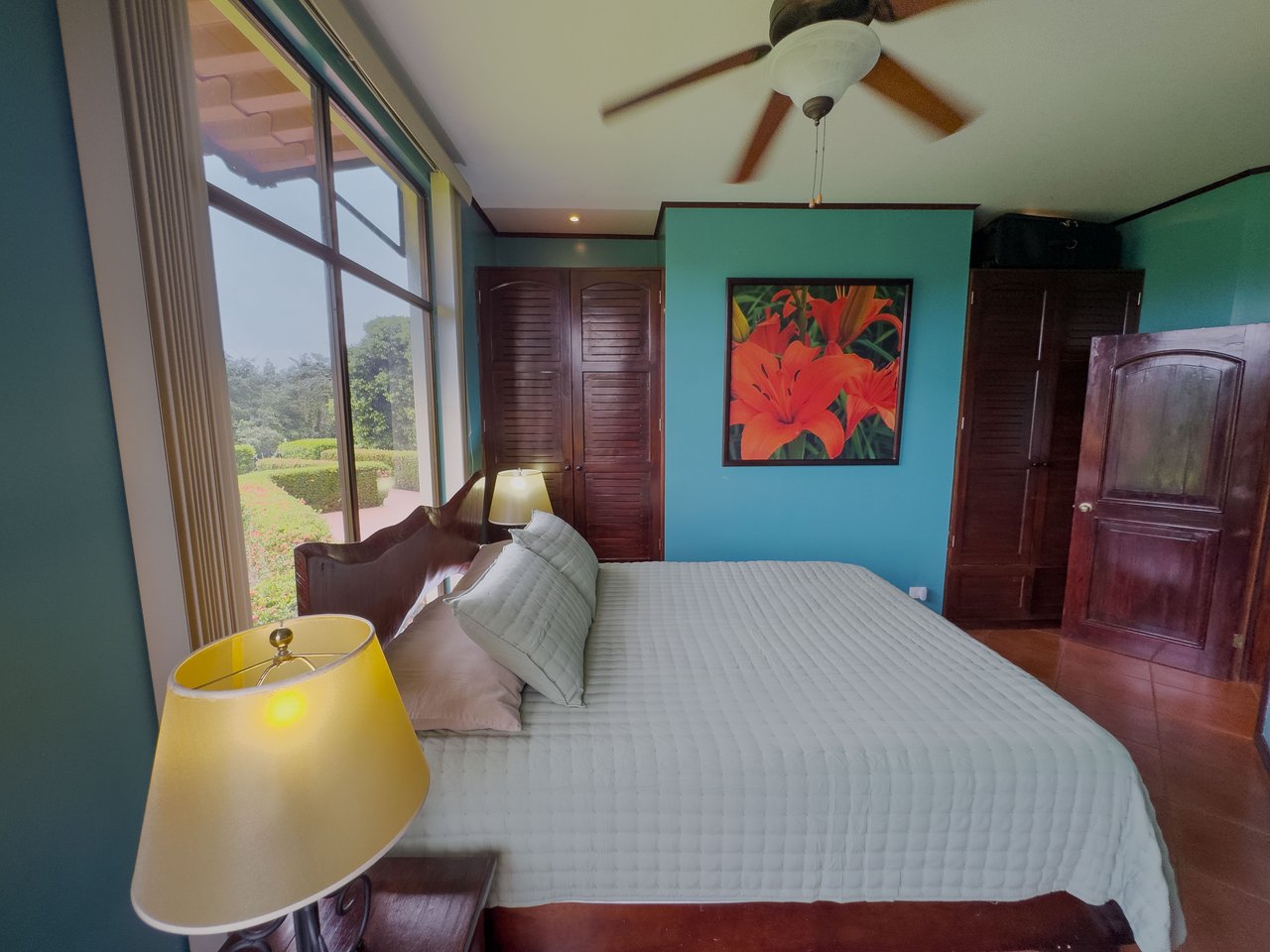 Tropical Estate in Gated Community near Quepos