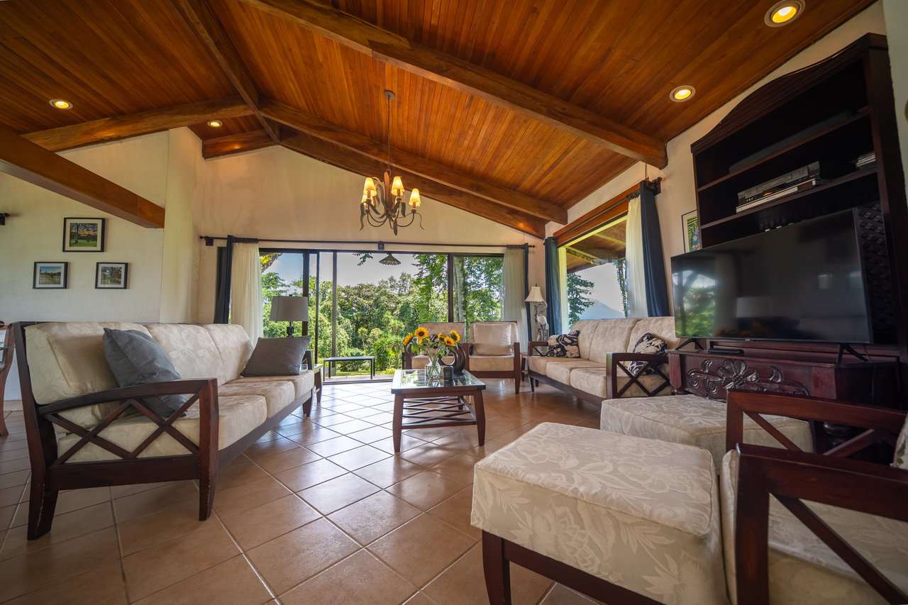 Rio Chiquito Ranch & Villas | 143-Hectare Ranch Estate with Villas, Forest & Full Infrastructure in Tilarán, Costa Rica