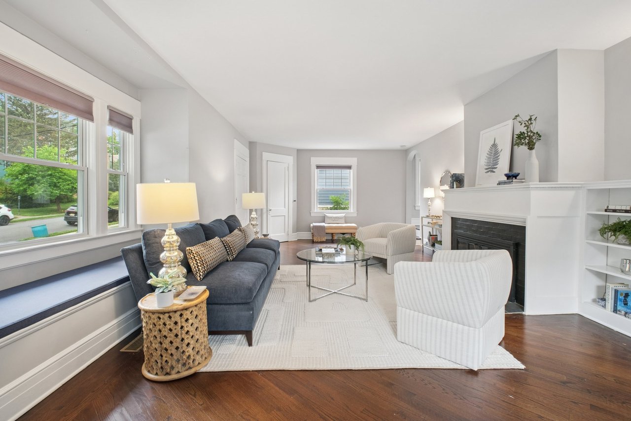 1 Winthrop Place
