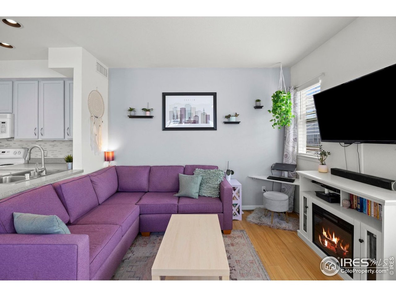 7454 E 28th Avenue Unit: 3