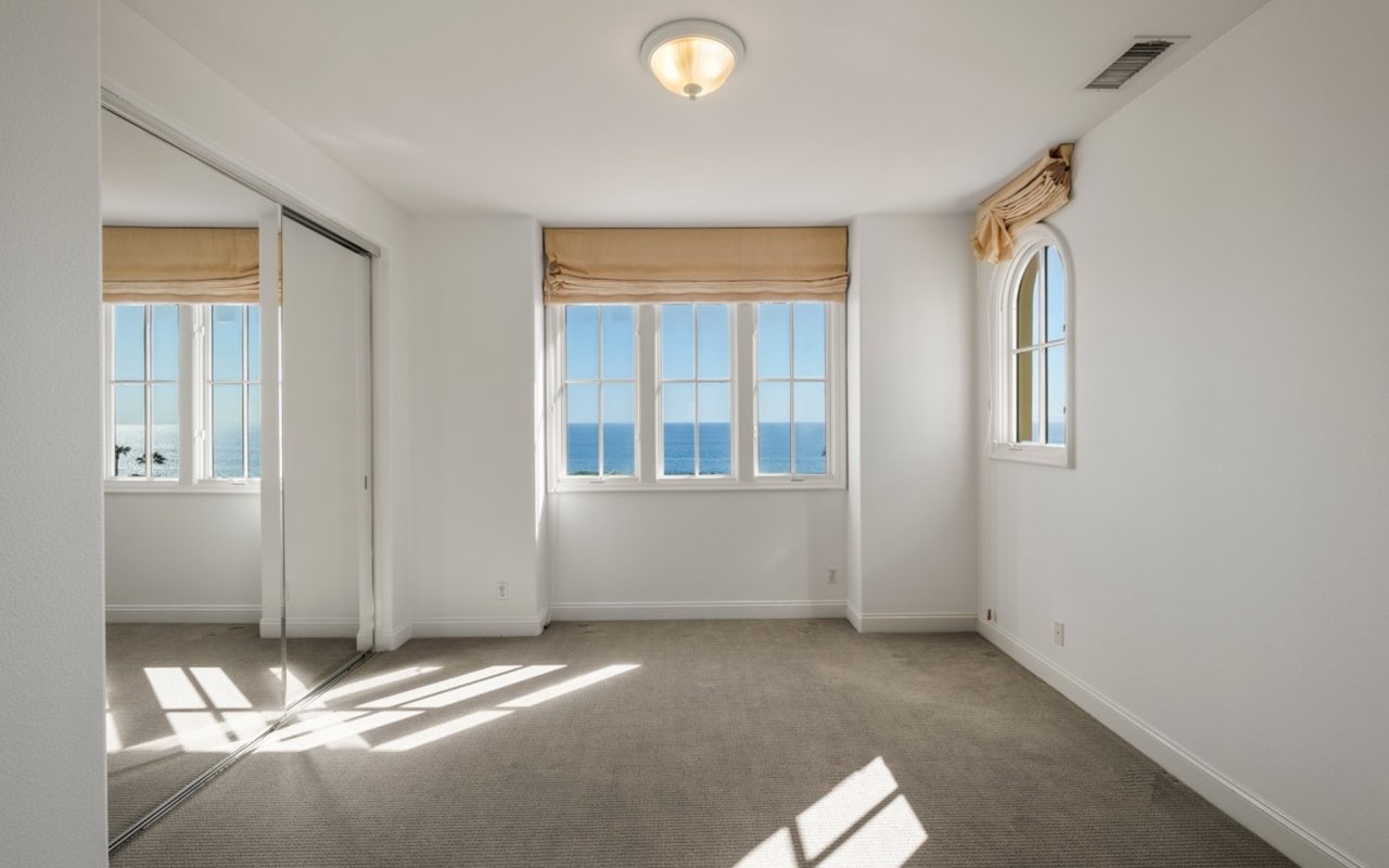 76 Sidra Cove