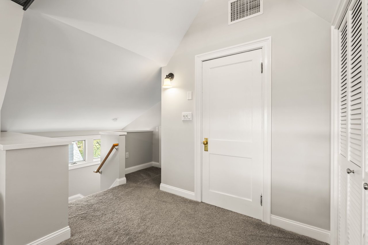 125 Claflin St.