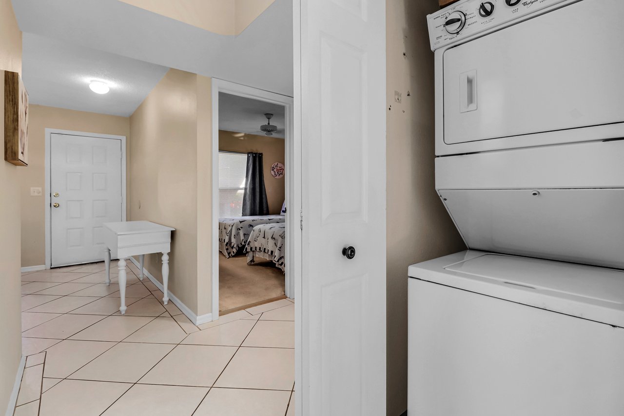 113 Wading Bird CIR # 105 Unit: W-105