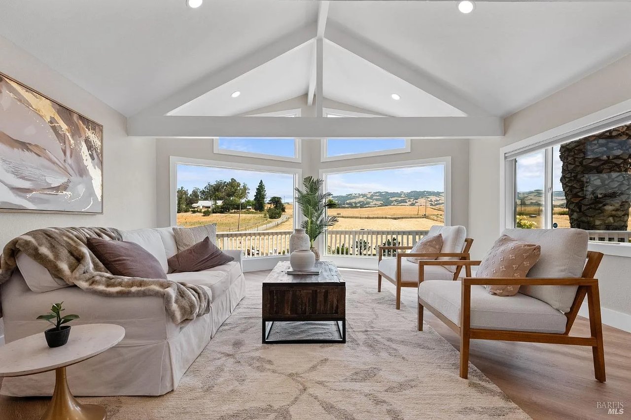 1660 Old Adobe Road