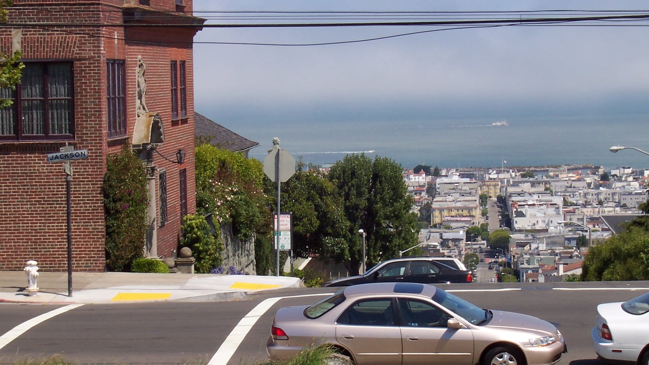 Monica Pauli San Francisco luxury Realtor helping buyers and sellers decide whether to buy first or sell first in Presidio Heights, Lake Street, Marina, Cow Hollow, and Russian Hill.