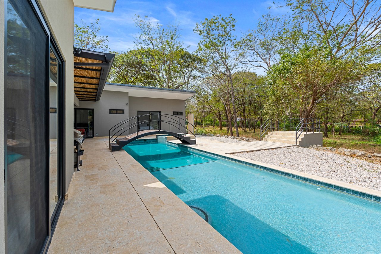 Casa Avalon |  New 4-Bedroom Home on 1.48-Acre Lot – Build 2 More Structures, Just Minutes from the Beach! 