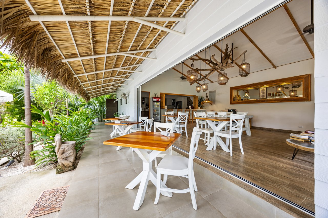 Les Voiles Blanches , Tamarindo, Guanacaste