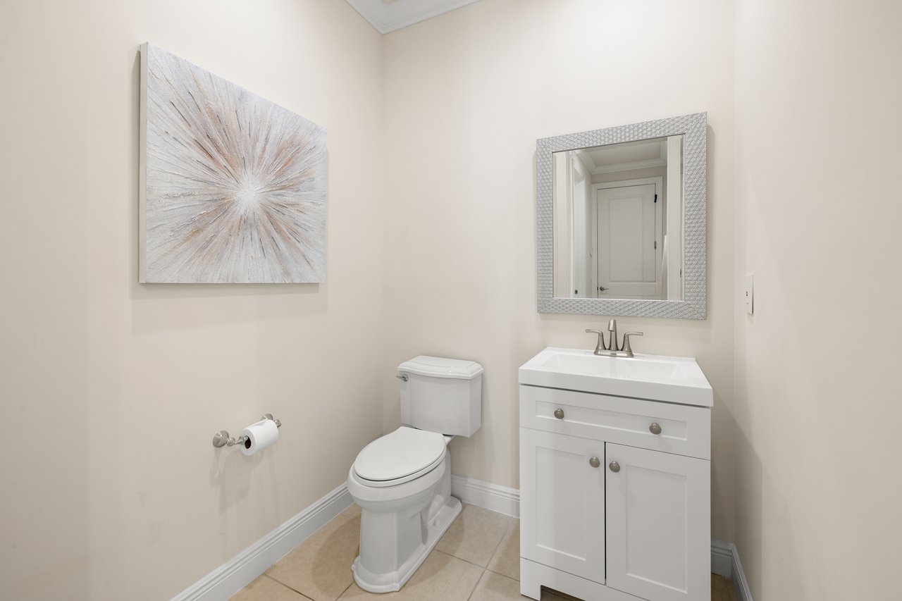 10137 Florence CIR, NAPLES