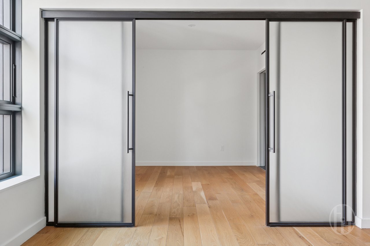 547 W 47th Street 604