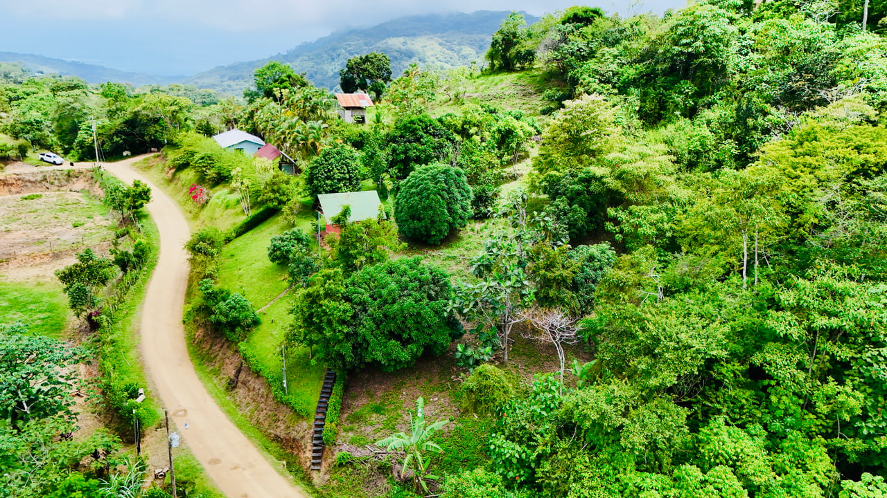 Ocean & Mountain View Lot with Multiple Building Sites-20 Minutes from Uvita