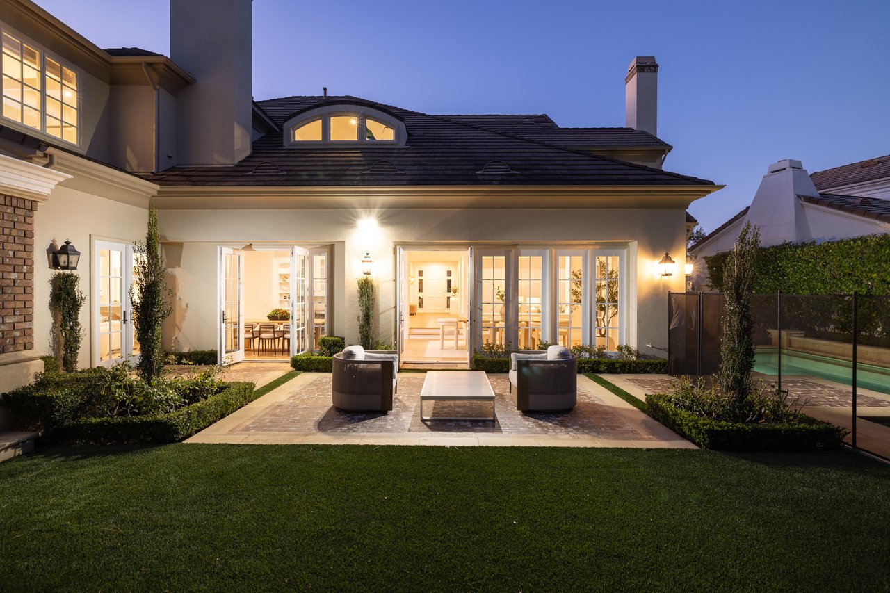 8 Gleneagles Drive