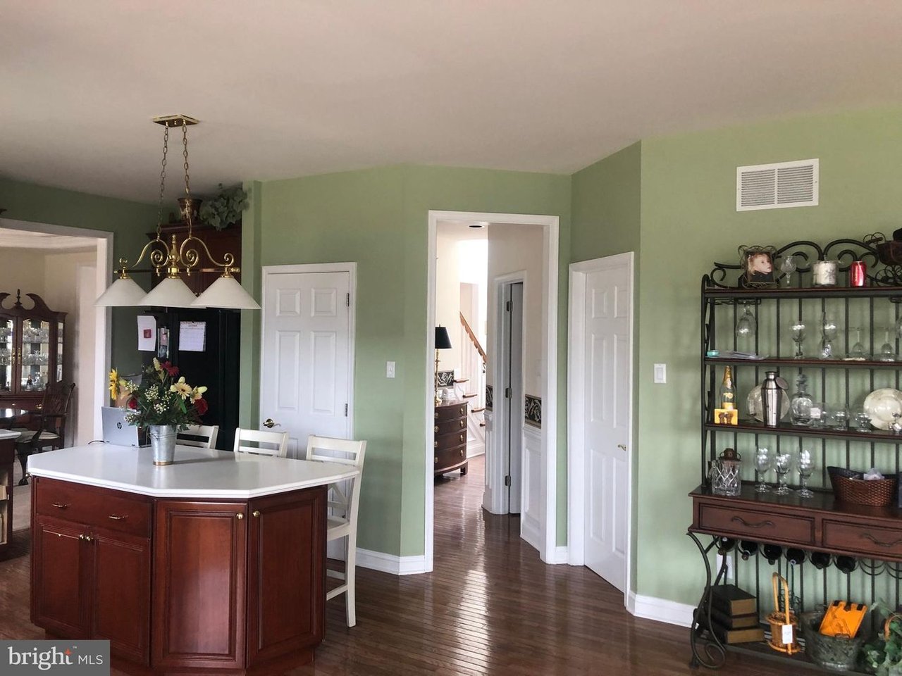 31 Cedar Crest Ct