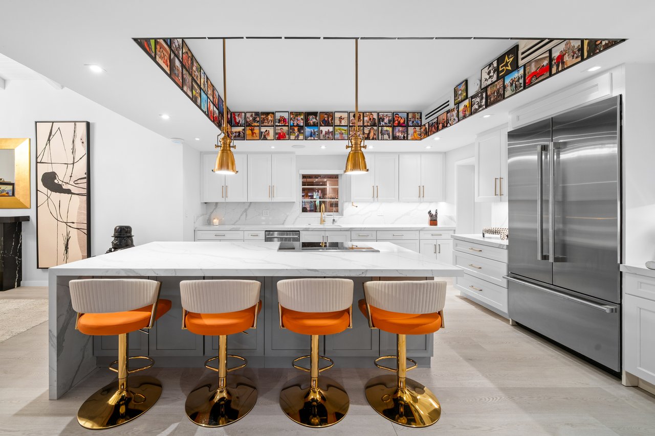 238 E San Marino Drive