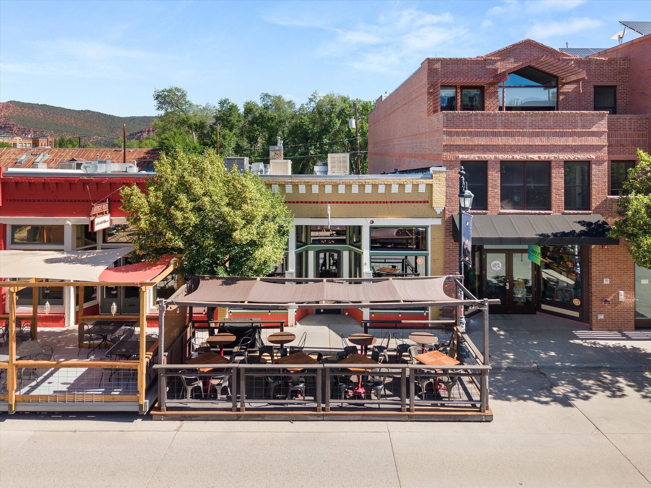 Carbondale’s Everyday Rhythm: Living, Working And Creating In Town