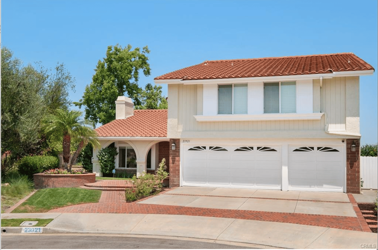 23921 Catbird Court