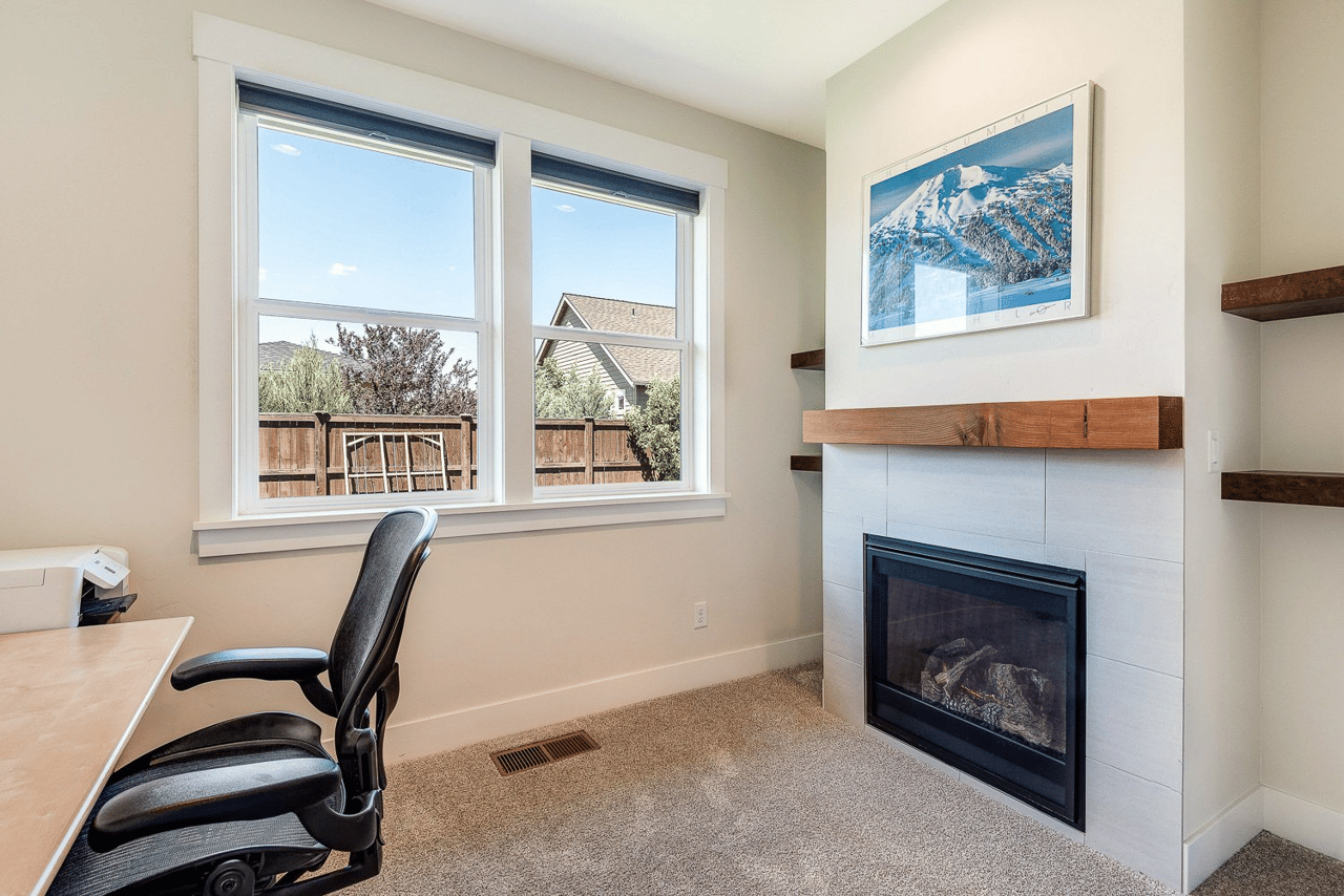 Just Listed: Single Level Contemporary in Prairie Crossing