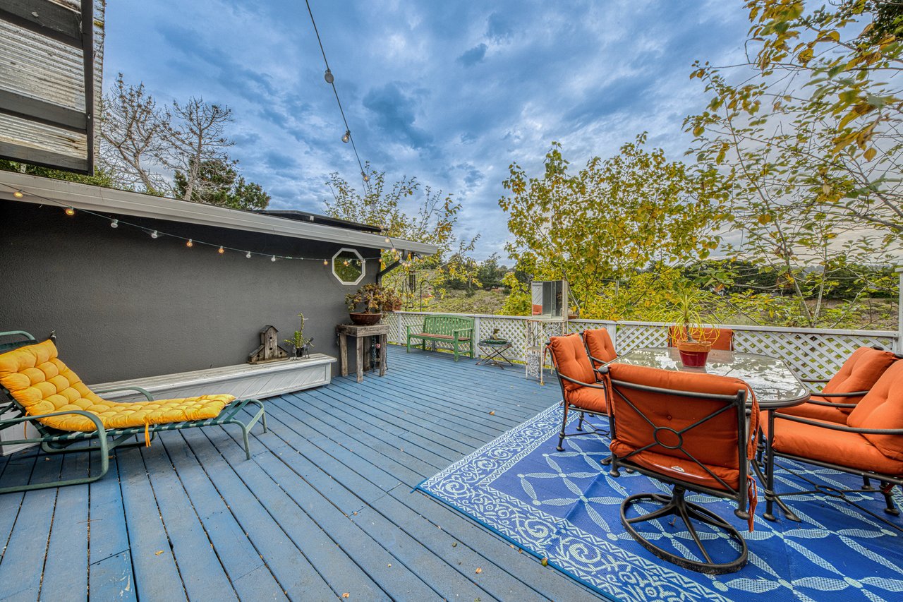 26085 Carmel Hills DR , CARMEL, CA 93923